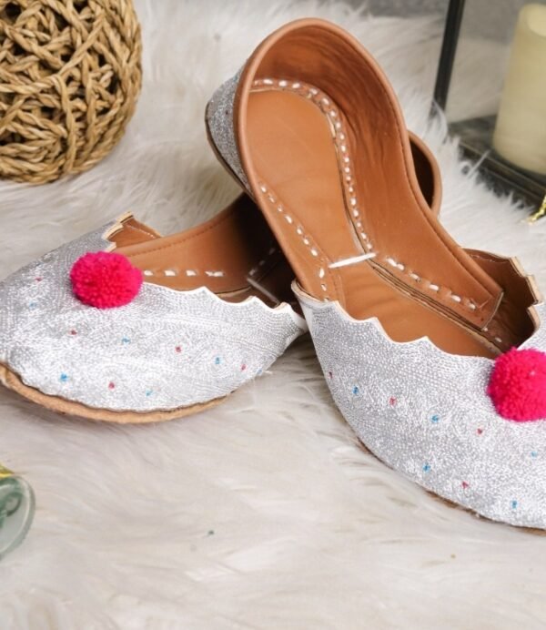 SHOES - KHUSSA