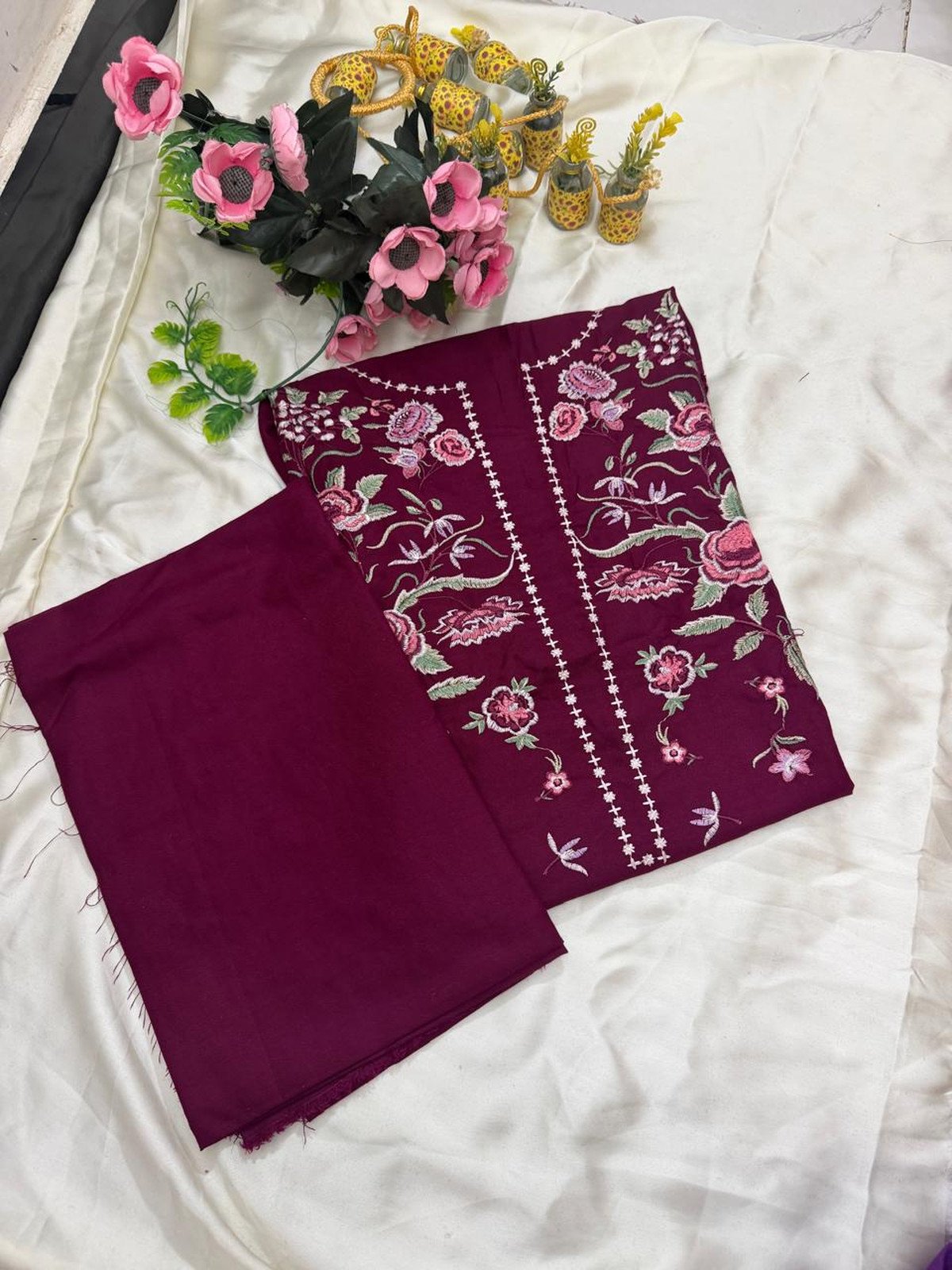 Dahnak Marina plum embroidered shirt fabric with plain trouser – detail