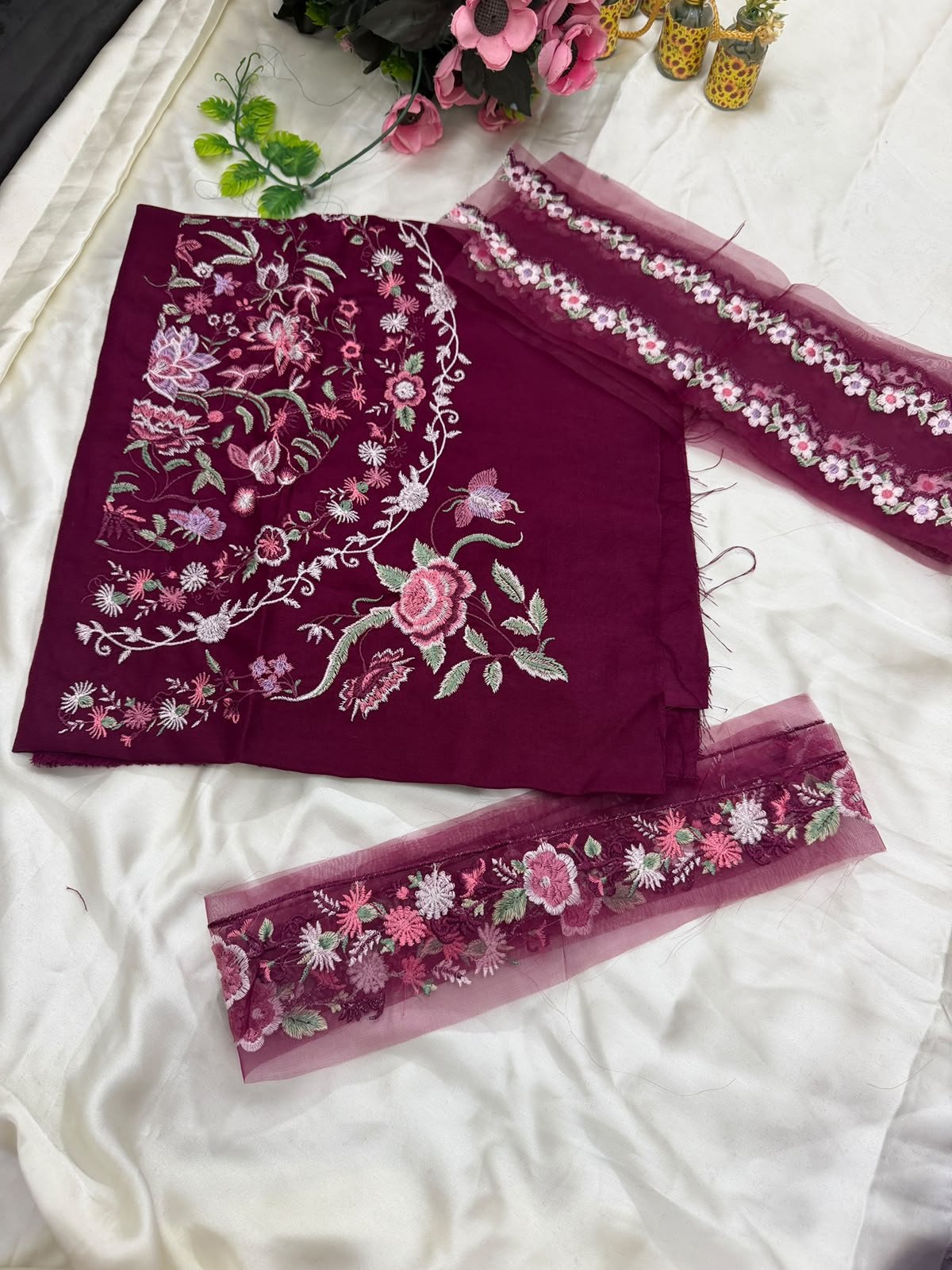 Dahnak Marina plum embroidered shirt fabric with plain trouser – detail