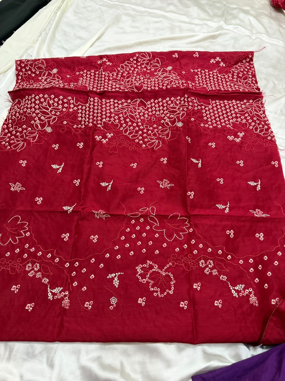 Red Viscose Suit – Plain