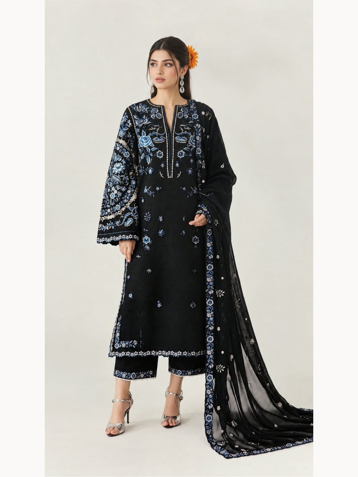 Viscose Suit with Chiffon Dupatta