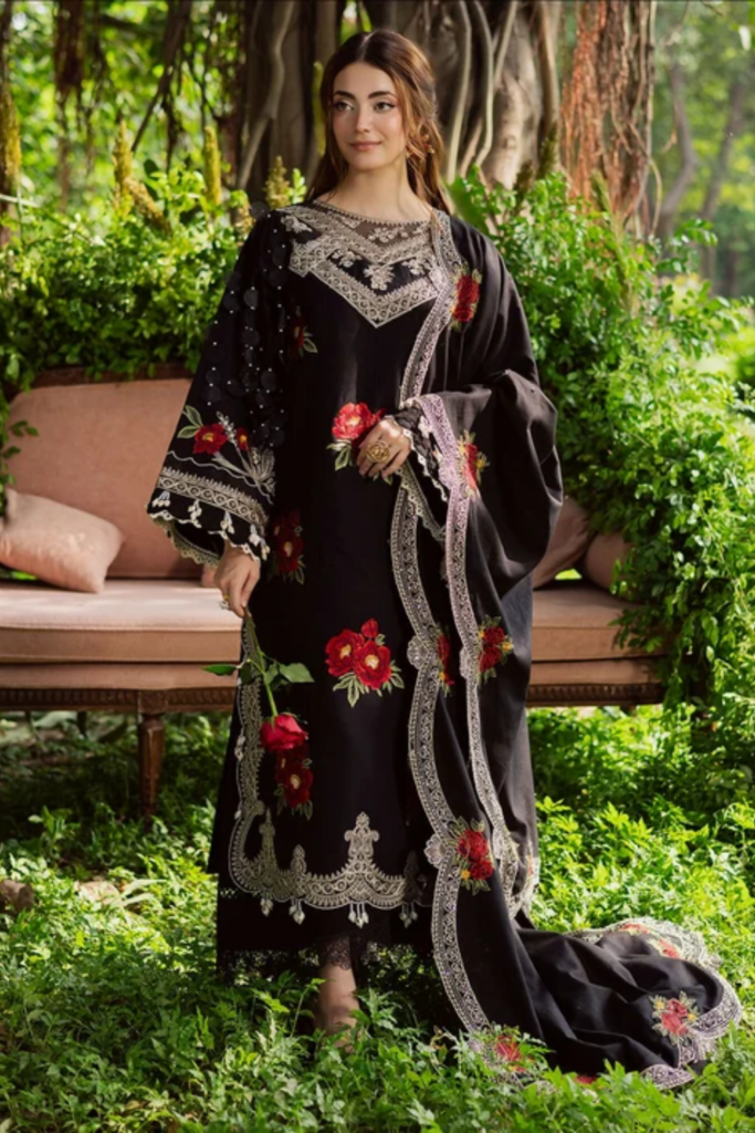 which pakistani clothes brand is best | lawn sale | fancy dress for wedding